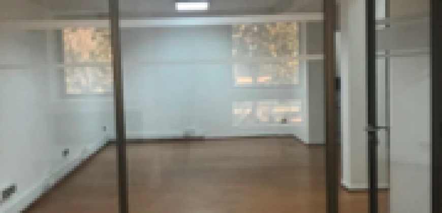 Excelente oficina en providencia semi habilitada