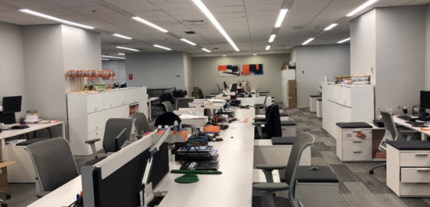 Oficina con excelente ubicación Las Condes