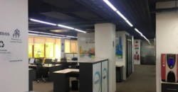 Venta oficina remodelada amoblada en Providencia