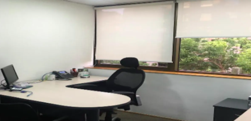 Venta oficina remodelada amoblada en Providencia