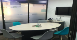 Venta oficina remodelada amoblada en Providencia