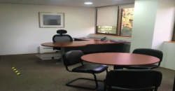 Venta oficina remodelada amoblada en Providencia