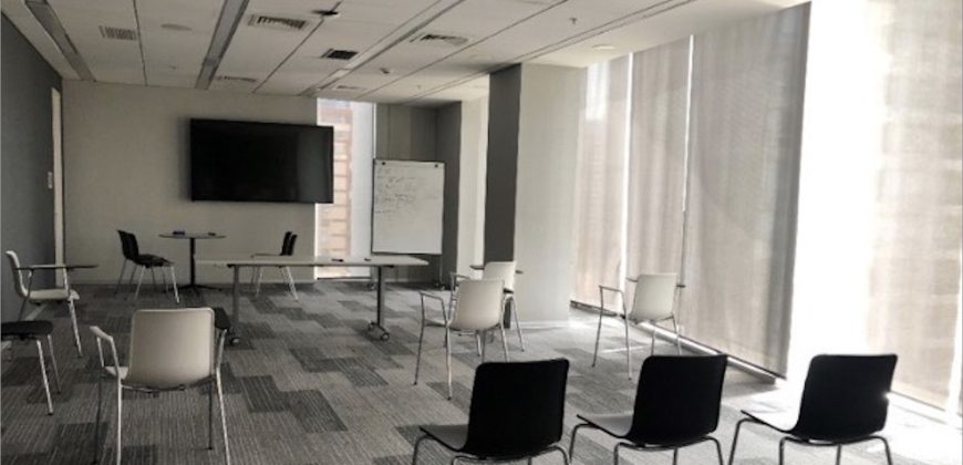 Oficina con excelente ubicación Las Condes