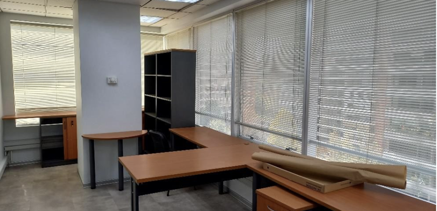 Oficina En Excelente Ubicación