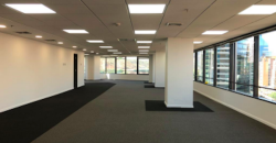 Amplias oficinas en Edificio en Andrés Bello