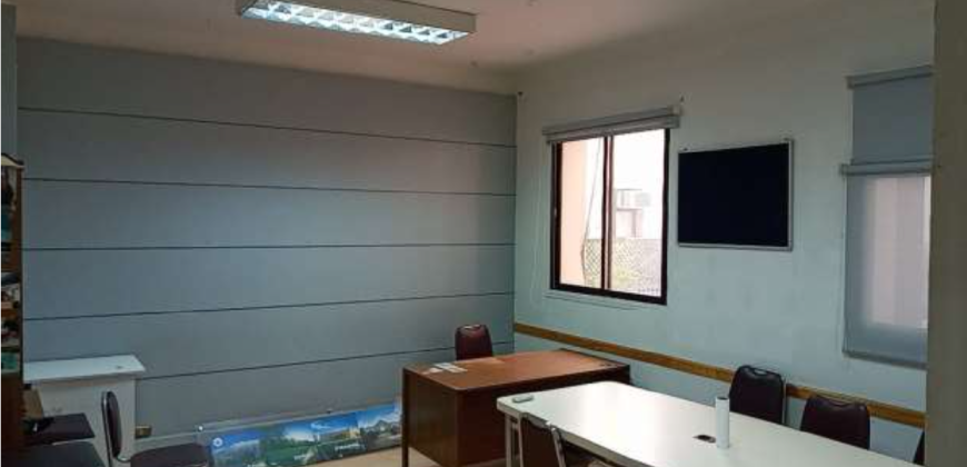 EDIFICIO CON UBICACIÓN ESTRATEGICA