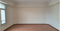 EDIFICIO CON UBICACIÓN ESTRATEGICA