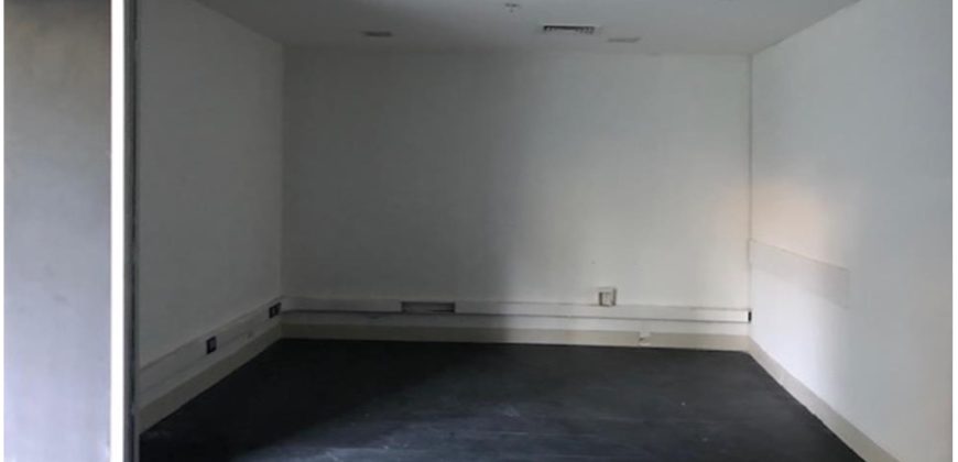 LOCAL COMERCIAL EN EDIFICIO SECTOR PARQUE BICENTENARIO