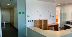 Excelente oficina en Rosario Norte