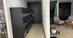 Piso completo con 4 oficinas el Los Militares