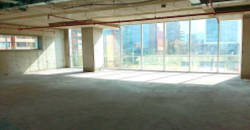 Oficina en obra en bruto en Manquehue
