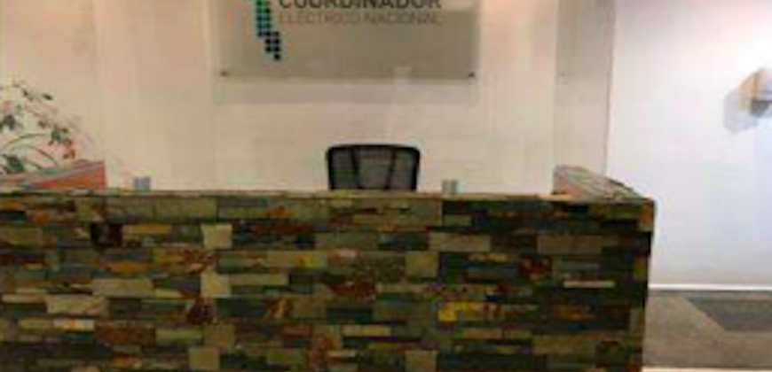 Planta habilitada en Apoquindo, excelente ubicación